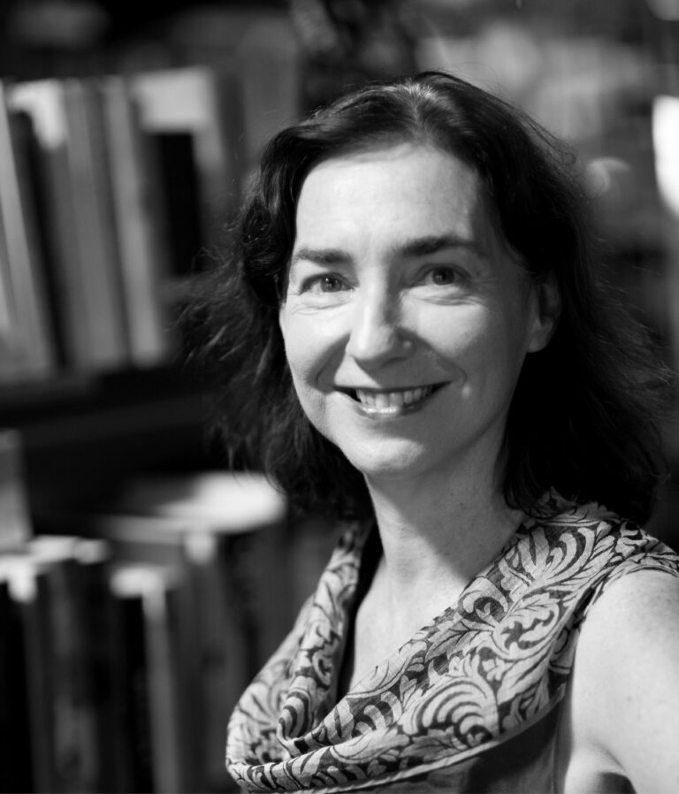 Fiona Stager